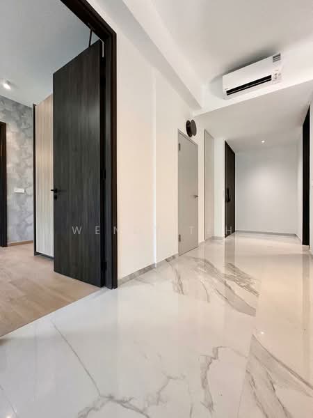 Jervois Mansion, 6 Jervois Close, 3 Bedrooms, 1,001 sqft, Condominium For Rent, by Wendy Teh, 500208456 - Corridor - PropertyGuru.com.sg