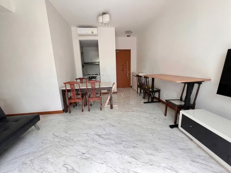 Waterfront Key, 780 Bedok Reservoir Road, 2 Bedrooms, 1,076 sqft, Condominium For Sale, by Tan Puay Hwee Katrina, 500208464 - Living Room - PropertyGuru.com.sg