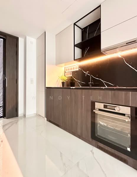 Jervois Mansion, 8 Jervois Close, 3 Bedrooms, 796 sqft, Condominium For Rent, by Wendy Teh, 500208465 - Kitchen - PropertyGuru.com.sg
