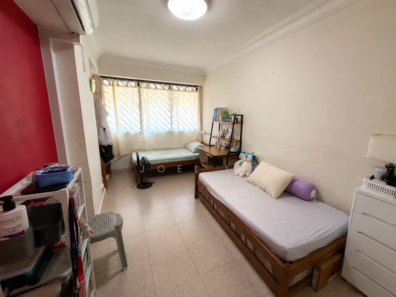 423 Hougang Avenue 6, 423 Hougang Avenue 6, 3 Bedrooms, 1,130 sqft, HDB Flat For Sale, by Joel Li, 500208468 - Bedroom - PropertyGuru.com.sg