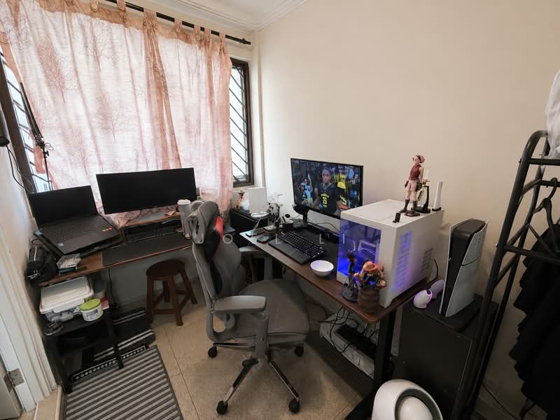 423 Hougang Avenue 6, 423 Hougang Avenue 6, 3 Bedrooms, 1,130 sqft, HDB Flat For Sale, by Joel Li, 500208468 - Study - PropertyGuru.com.sg