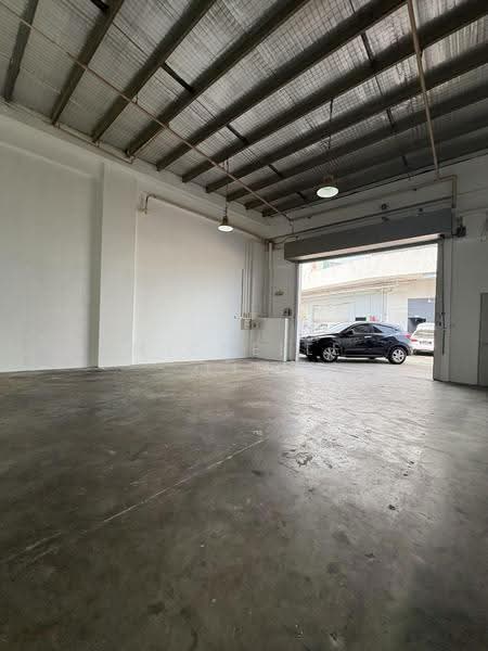 Synergy @ KB, 25 Kaki Bukit Road 4, Eunos / Geylang / Paya Lebar, 1,335 sqft, Factory / Workshop (B2) For Rent, by Michelle Lim, 500208469 - Interior - CommercialGuru.com.sg