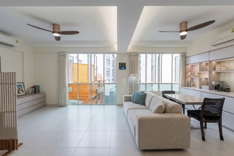 The Arizon, 538 Geylang Road, 3 Bedrooms, 1,765 sqft, Condominium For Sale, by Jason Chen, 500208471 - Living Room - PropertyGuru.com.sg