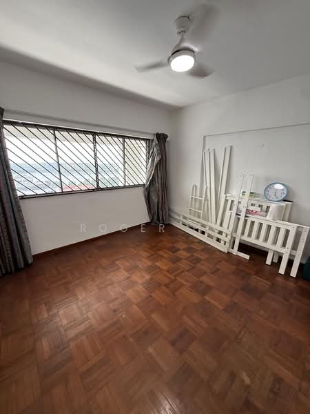 721 Bedok Reservoir Road, 721 Bedok Reservoir Road, 4 Bedrooms, 1,582 sqft, HDB Flat For Sale, by Roger Ho, 500208476 - Bedroom - PropertyGuru.com.sg
