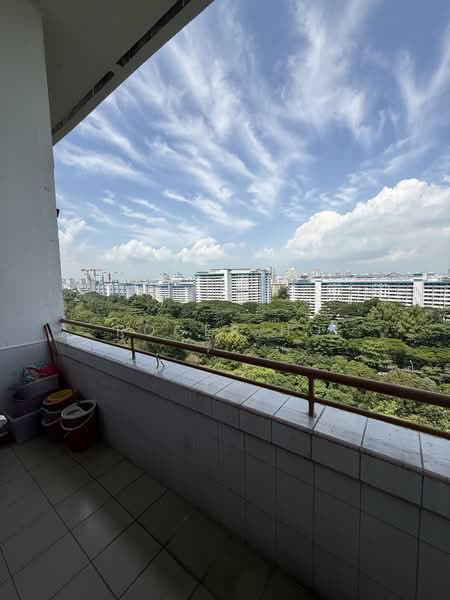 721 Bedok Reservoir Road, 721 Bedok Reservoir Road, 4 Bedrooms, 1,582 sqft, HDB Flat For Sale, by Roger Ho, 500208476 - Balcony - PropertyGuru.com.sg
