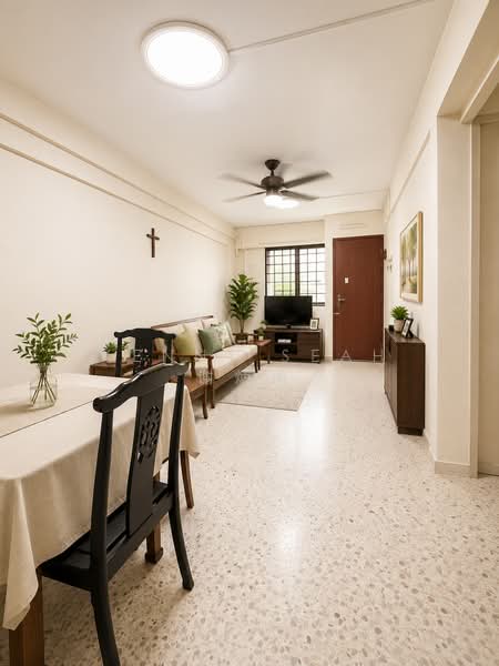 602 Clementi West, Clementi West, 2 Bedrooms, 721 sqft, HDB Flat For Sale, by Kenny Seah 谢炳清, 500208479 - Living Room - PropertyGuru.com.sg