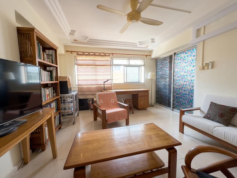 856D Tampines Street 82, 856D Tampines Street 82, 4 Bedrooms, 1,571 sqft, HDB Flat For Sale, by Gary ., 500208480 - Living Room (photo decluttered with AI) - PropertyGuru.com.sg