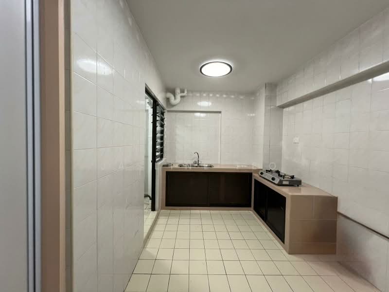 296A Choa Chu Kang Avenue 2, 296A Choa Chu Kang Avenue 2, 3 Bedrooms, 1,098 sqft, HDB Flat For Sale, by Jasline Teo, 500208487 - Kitchen - PropertyGuru.com.sg