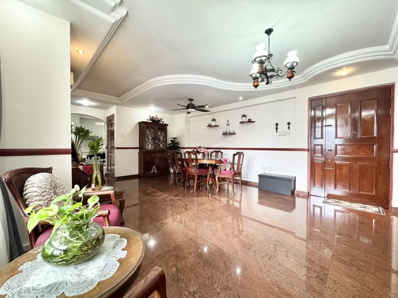 661 Choa Chu Kang Crescent, 661 Choa Chu Kang Crescent, 4 Bedrooms, 1,518 sqft, HDB Flat For Sale, by Shawn Low, 500208488 - Living Room - PropertyGuru.com.sg