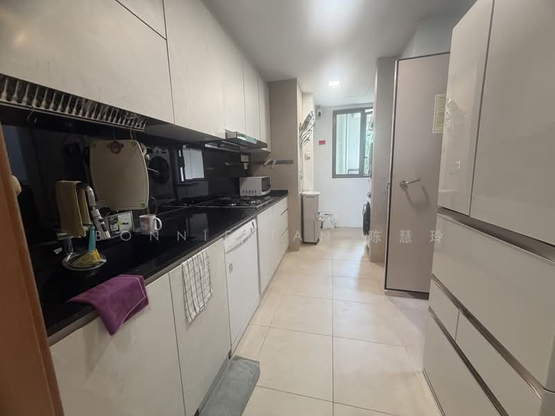 The Berth by the Cove, 228 Ocean Drive, 3 Bedrooms, 1,668 sqft, Condominium For Rent, by Bonnie Tan 陈慧玲, 500208503 - Kitchen - PropertyGuru.com.sg