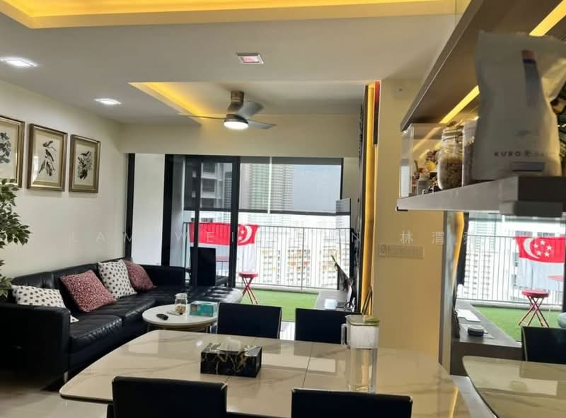 311C Clementi Avenue 4, 311C Clementi Avenue 4, Room Rental, 100 sqft, HDB Flat For Rent, by Lam Wei Shun 林渭舜, 500208521 - Living Room - PropertyGuru.com.sg