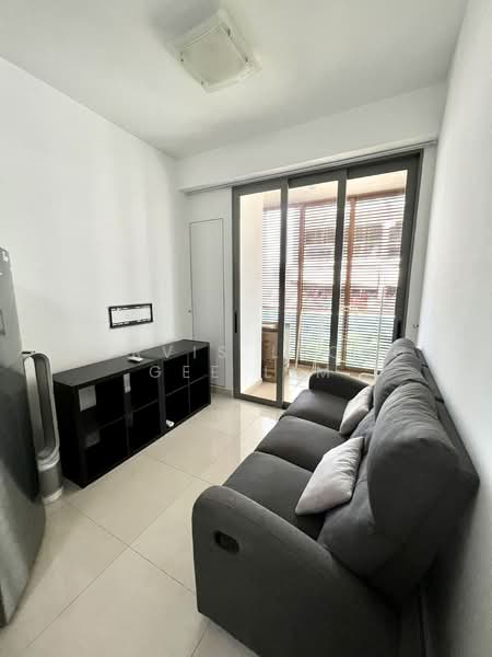 Idyllic Suites, 21 Lorong 30 Geylang, 2 Bedrooms, 538 sqft, Condominium For Sale, by Jarvis Leong Gee Lim, 500208522 - Living Room - PropertyGuru.com.sg
