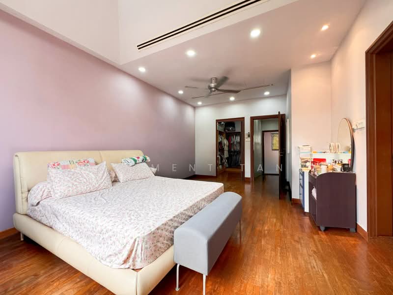 Changi Heights, Jalan Sinar Bintang, 4 Bedrooms, 3,101 sqft, Terraced House For Sale, by Clement Tan, 500208525 - Master Bedroom (Level 2) - PropertyGuru.com.sg