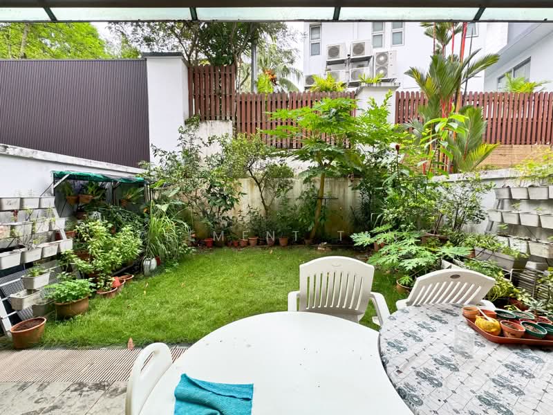 Changi Heights, Jalan Sinar Bintang, 4 Bedrooms, 3,101 sqft, Terraced House For Sale, by Clement Tan, 500208525 - Garden - PropertyGuru.com.sg