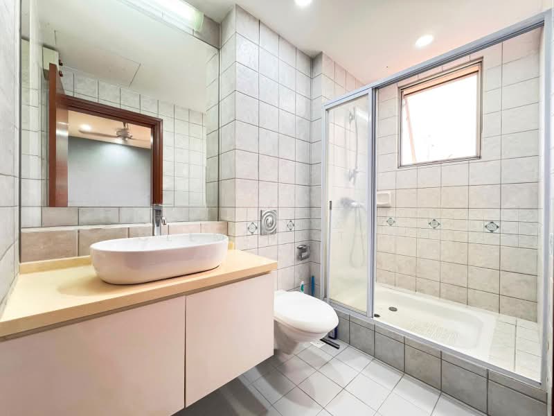 Changi Heights, Jalan Sinar Bintang, 4 Bedrooms, 3,101 sqft, Terraced House For Sale, by Clement Tan, 500208525 - Bathroom 3 (ensuite) - PropertyGuru.com.sg