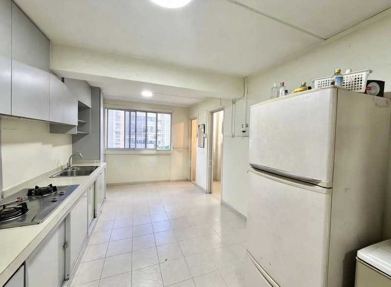 32 Telok Blangah Rise, 32 Telok Blangah Rise, 2 Bedrooms, 635 sqft, HDB Flat For Rent, by Raymond Foo, 500208529 - Kitchen - PropertyGuru.com.sg