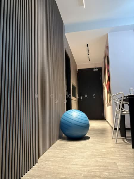 Tanglin View, 156 Prince Charles Crescent, 2 Bedrooms, 872 sqft, Condominium For Sale, by Nicholas Goh, 500208536 - Corridor - PropertyGuru.com.sg