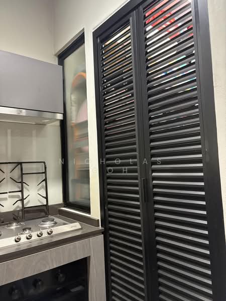Tanglin View, 156 Prince Charles Crescent, 2 Bedrooms, 872 sqft, Condominium For Sale, by Nicholas Goh, 500208536 - Kitchen - PropertyGuru.com.sg