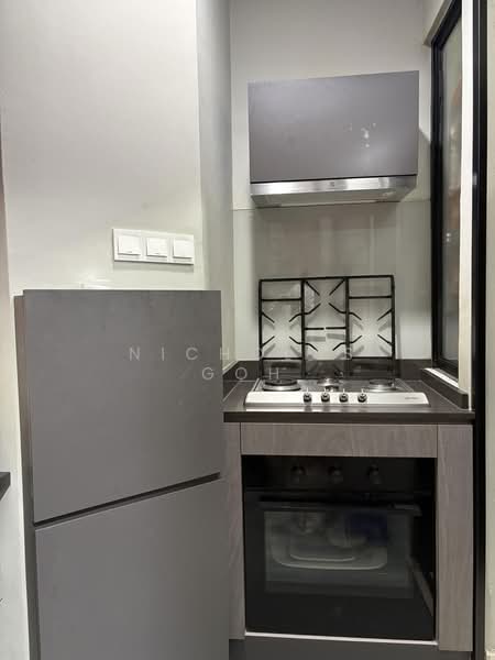 Tanglin View, 156 Prince Charles Crescent, 2 Bedrooms, 872 sqft, Condominium For Sale, by Nicholas Goh, 500208536 - Kitchen - PropertyGuru.com.sg