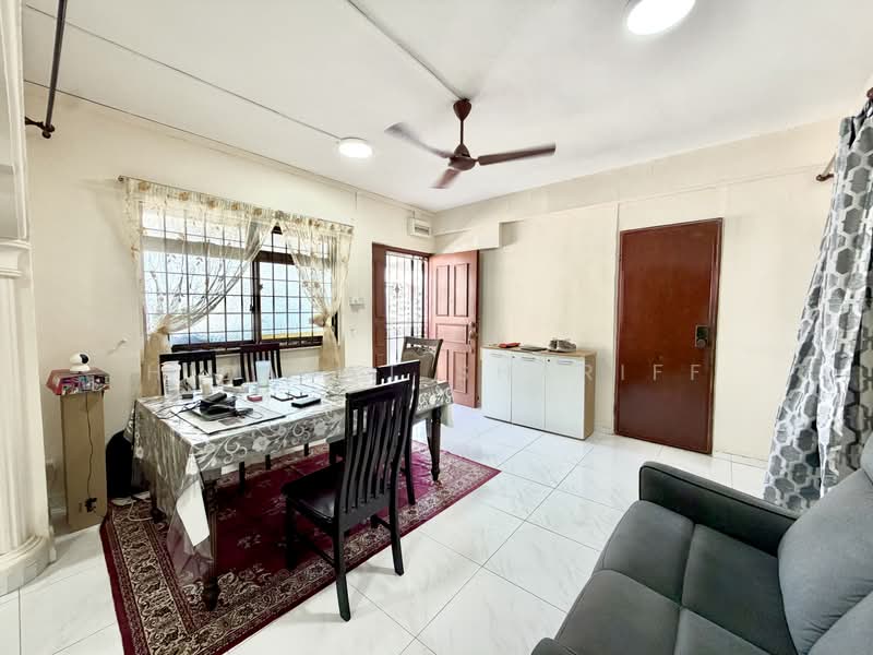 224D Compassvale Walk, 224D Compassvale Walk, 3 Bedrooms, 1,098 sqft, HDB Flat For Sale, by Hidayat Shariff, 500208537 - Dining Room - PropertyGuru.com.sg