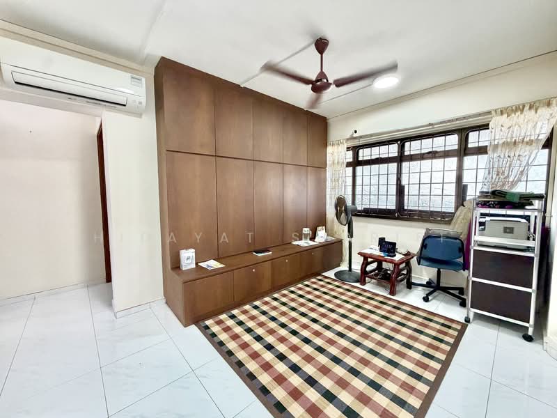 224D Compassvale Walk, 224D Compassvale Walk, 3 Bedrooms, 1,098 sqft, HDB Flat For Sale, by Hidayat Shariff, 500208537 - Living Room - PropertyGuru.com.sg