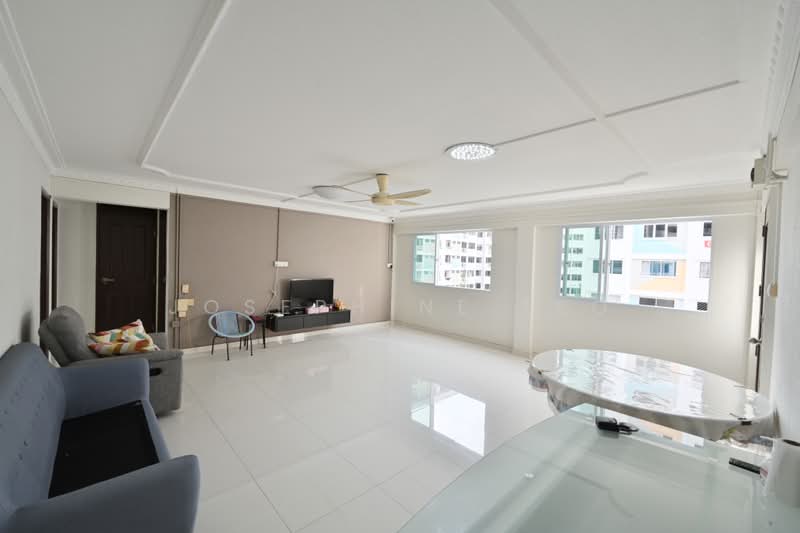 236 Bukit Panjang Ring Road, 236 Bukit Panjang Ring Road, 3 Bedrooms, 1,119 sqft, HDB Flat For Sale, by Josephine Teo, 500208555 - Living Room - PropertyGuru.com.sg