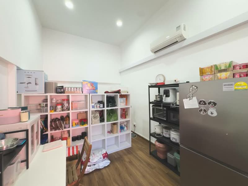 2 Storey D15 Joo Chiat Conservation Area Shophouse, , 1,538 sqft, Shop / Shophouse For Sale, by Wilbert Lim, 500208561 - Kitchen - CommercialGuru.com.sg