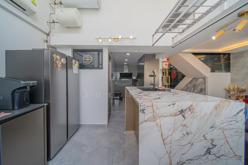 254 Kim Keat Avenue, 254 Kim Keat Avenue, 3 Bedrooms, 1,572 sqft, HDB Flat For Sale, by Joe Tan, 500208564 - Kitchen - PropertyGuru.com.sg