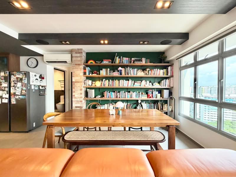 222A Bedok North Drive, 222A Bedok North Drive, 3 Bedrooms, 990 sqft, HDB Flat For Sale, by Sheryl Yeo, 500208565 - Living Room - PropertyGuru.com.sg