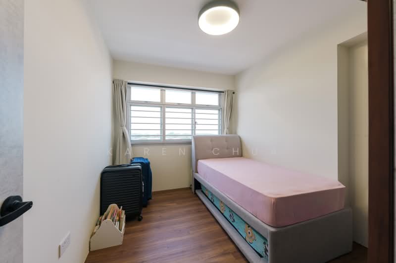 152A Bedok South Road, 152A Bedok South Road, 3 Bedrooms, 1,216 sqft, HDB Flat For Sale, by Karen Chua, 500208586 - Bedroom - PropertyGuru.com.sg