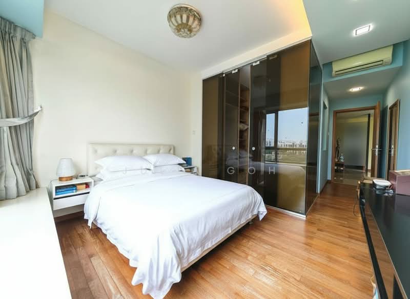 Hillvista, 1 Elizabeth Drive, 3 Bedrooms, 1,141 sqft, Condominium For Sale, by Julia Goh, 500208589 - Bedroom - PropertyGuru.com.sg