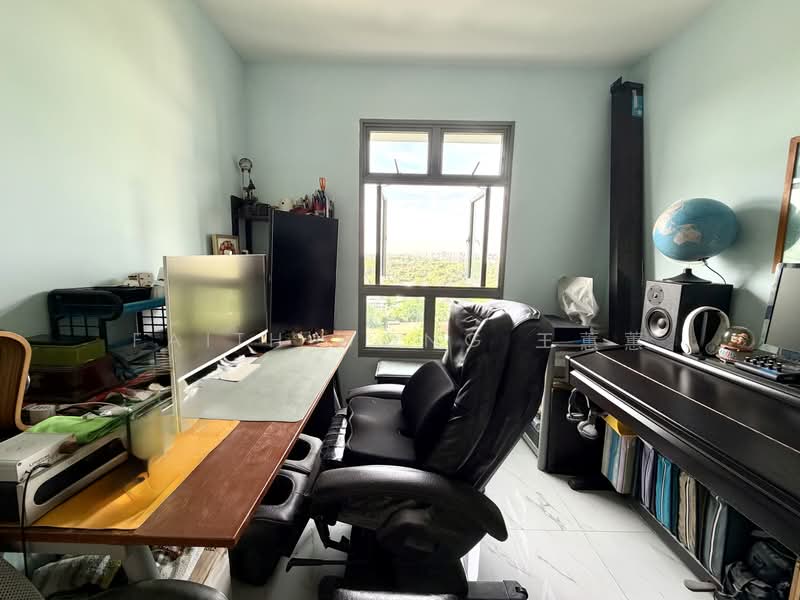 33 Margaret Drive, 33 Margaret Drive, 3 Bedrooms, 893 sqft, HDB Flat For Sale, by Faith Wong 王蕙蕙, 500208614 - Study - PropertyGuru.com.sg
