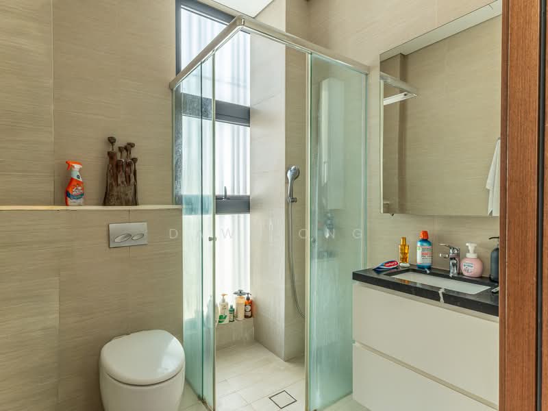 Dyson Road, , 5 Bedrooms, 4,633 sqft, Semi-Detached House For Sale, by Dawn Ong, 500208615 - Bathroom - PropertyGuru.com.sg