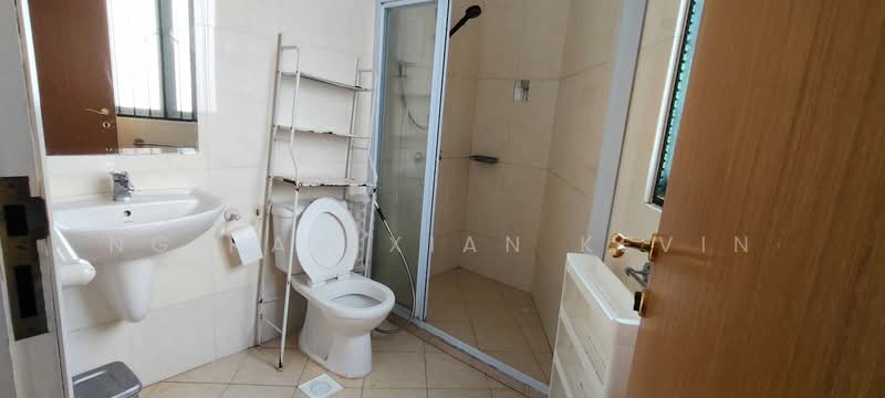 Jln sentosa, Jln sentosa, Room Rental, 100 sqft, Semi-Detached House For Rent, by Ng Han Xian Kevin, 500208620 - Bathroom - PropertyGuru.com.sg