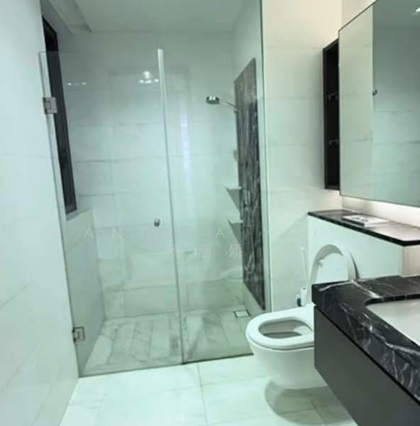 Marina One Residences, 23 Marina Way, 2 Bedrooms, 1,163 sqft, Condominium For Sale, by Anthea Yeo 杨丽娇, 500208628 - Bathroom - PropertyGuru.com.sg