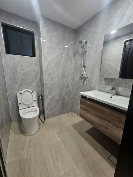 WESTWOOD AVENUE, , Room Rental, 180 sqft, Terraced House For Rent, by Jenny Lee, 500208629 - Bathroom - PropertyGuru.com.sg