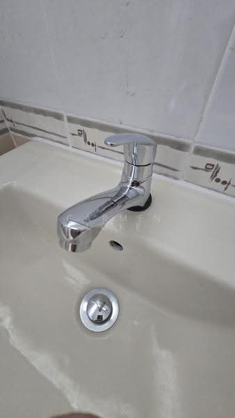 301 Shunfu Road, 301 Shunfu Road, Ang Mo Kio / Bishan / Thomson, 3 Bedrooms, 1,500 sqft, HDB Flat For Rent, by Carmen Loke, 500208635 - Bathroom - PropertyGuru.com.sg