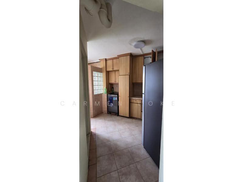 301 Shunfu Road, 301 Shunfu Road, Ang Mo Kio / Bishan / Thomson, 3 Bedrooms, 1,500 sqft, HDB Flat For Rent, by Carmen Loke, 500208635 - Kitchen - PropertyGuru.com.sg