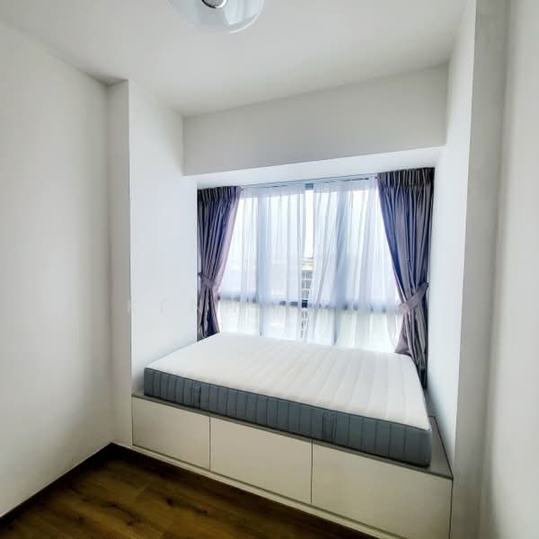 Coco Palms, 15 Pasir Ris Grove, 2 Bedrooms, 743 sqft, Condominium For Sale, by Kenny Toh, 500208645 - PropertyGuru.com.sg
