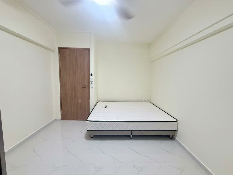 609 Yishun Street 61, 609 Yishun Street 61, Room Rental, 120 sqft, HDB Flat For Rent, by Jay Goh, 500208653 - 609 Room A - PropertyGuru.com.sg