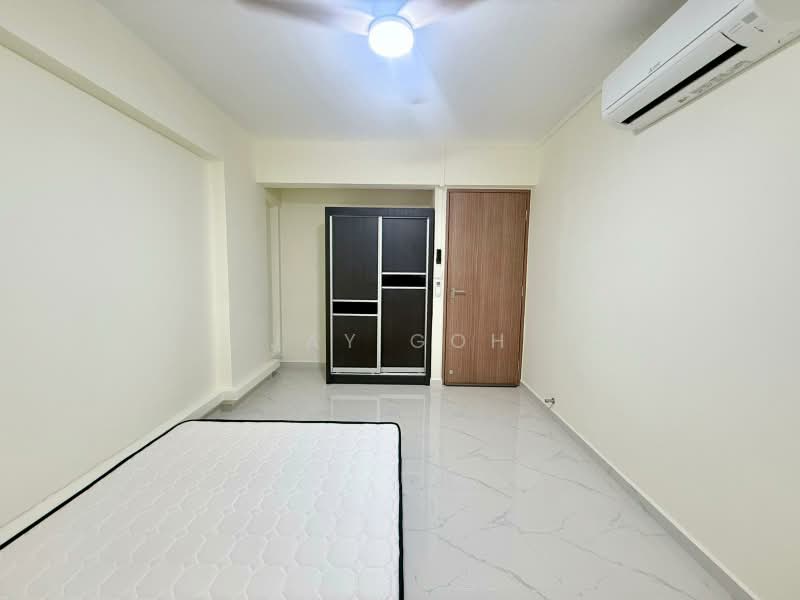 609 Yishun Street 61, 609 Yishun Street 61, Room Rental, 120 sqft, HDB Flat For Rent, by Jay Goh, 500208653 - 609 Room B - PropertyGuru.com.sg
