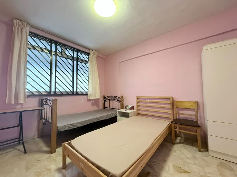 609 Yishun Street 61, 609 Yishun Street 61, Room Rental, 120 sqft, HDB Flat For Rent, by Jay Goh, 500208653 - 171 - PropertyGuru.com.sg
