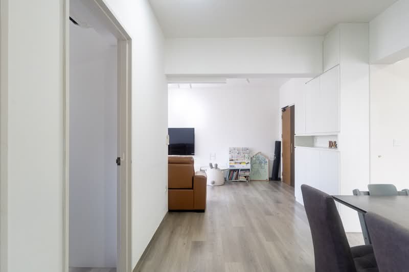 229B Sumang Lane, 229B Sumang Lane, 3 Bedrooms, 1,001 sqft, HDB Flat For Sale, by Joe Zhang, 500208655 - Living Room - PropertyGuru.com.sg