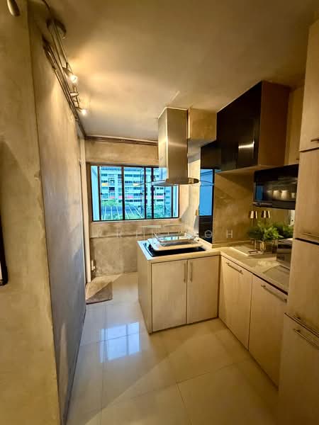 147 Tampines Avenue 5, 147 Tampines Avenue 5, 3 Bedrooms, 1,593 sqft, HDB Flat For Rent, by April Koh, 500208659 - Kitchen - PropertyGuru.com.sg