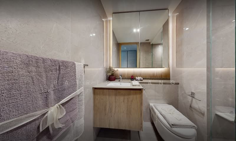 Pinetree Hill, 30 Pine Grove, 4 Bedrooms, 1,464 sqft, Condominium For Sale, by Patrick Yang, 500208661 - Bathroom - PropertyGuru.com.sg