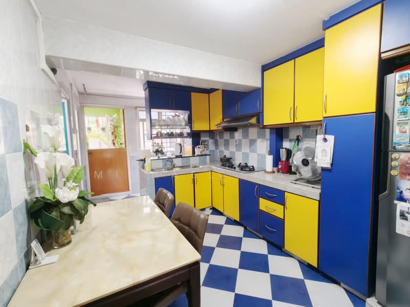 47 Marine Crescent, 47 Marine Crescent, 2 Bedrooms, 700 sqft, HDB Flat For Sale, by Michael Seah, 500208668 - Kitchen - PropertyGuru.com.sg