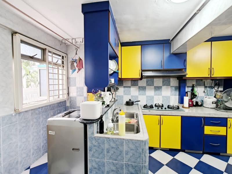 47 Marine Crescent, 47 Marine Crescent, 2 Bedrooms, 700 sqft, HDB Flat For Sale, by Michael Seah, 500208668 - Kitchen - PropertyGuru.com.sg