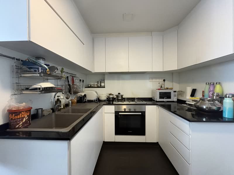 Cote D'Azur, 60 Marine Parade Road, 3 Bedrooms, 1,367 sqft, Condominium For Sale, by Annabelle Tee, 500208673 - Kitchen - PropertyGuru.com.sg