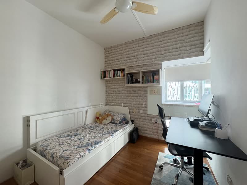 Cote D'Azur, 60 Marine Parade Road, 3 Bedrooms, 1,367 sqft, Condominium For Sale, by Annabelle Tee, 500208673 - Bedroom - PropertyGuru.com.sg