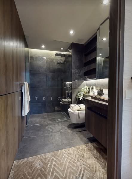 One Pearl Bank, 1 Pearl Bank, 3 Bedrooms, 1,152 sqft, Condominium For Sale, by Patrick Yang, 500208680 - Bathroom - PropertyGuru.com.sg